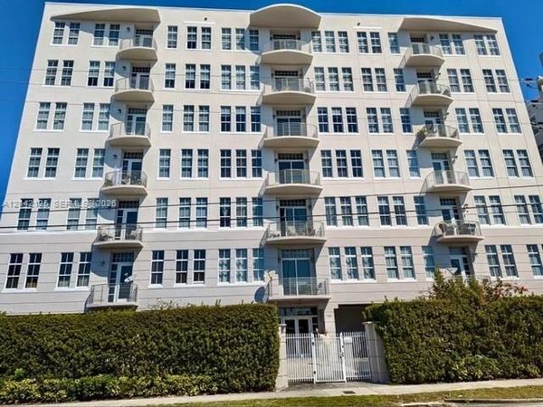 1789 NE Miami Gardens Dr, Unit W304, Miami, FL 33179