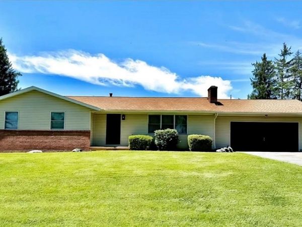 225 Anthony Lane, Zanesville, OH 43701