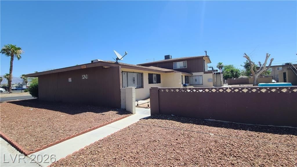 3240 N Michael Way , Unit 3, Las Vegas, NV 89108 Main Photo