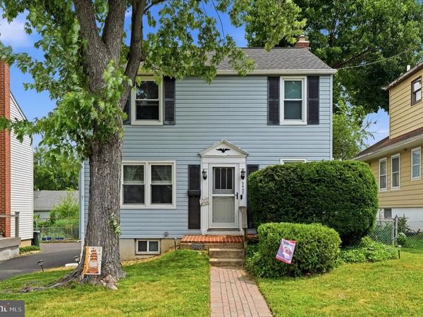 2457 INDEPENDENCE AVENUE, ABINGTON, PA 19001