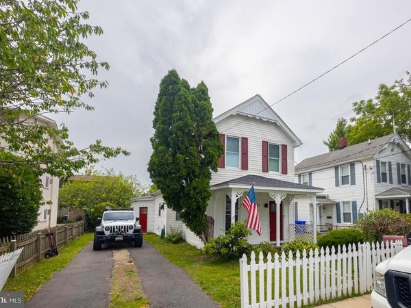 37 4TH STREET, LAUREL, MD 20707