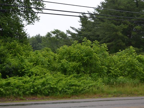 32 Quaboag St, Brookfield, MA 01506