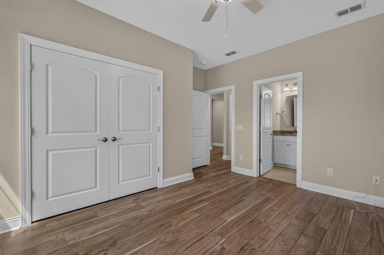 220 Tupelo Lake Drive Photo 9
