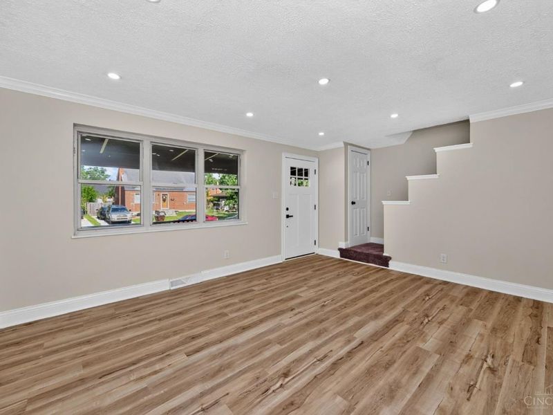 9380 Jericho Drive, Colerain Township, OH 45231 Photo 8