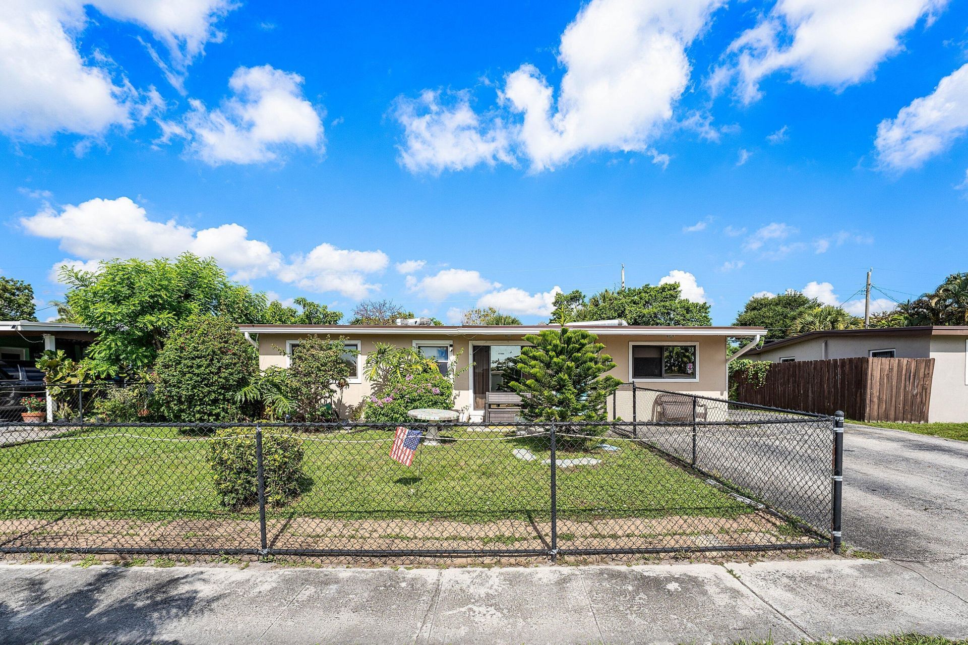 1845 Kudza Road, West Palm Beach, FL 33415 Photo