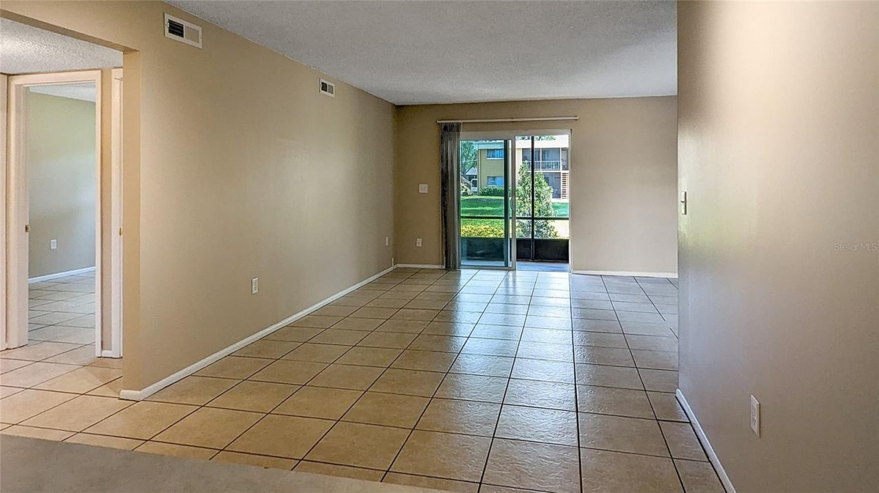 1000 Lake Of The Woods Boulevard, Unit C103, Fern Park, FL 32730 Photo