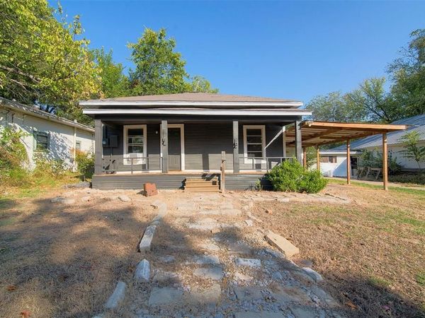 413 MANSON Street , Wolfe City, TX 75496