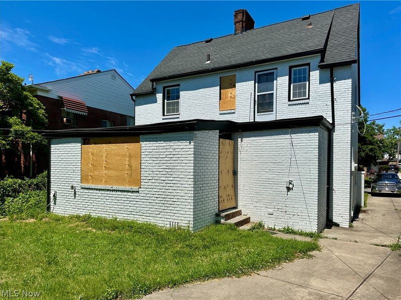 3138 Ashwood Road, Cleveland, OH 44120 Photo 3