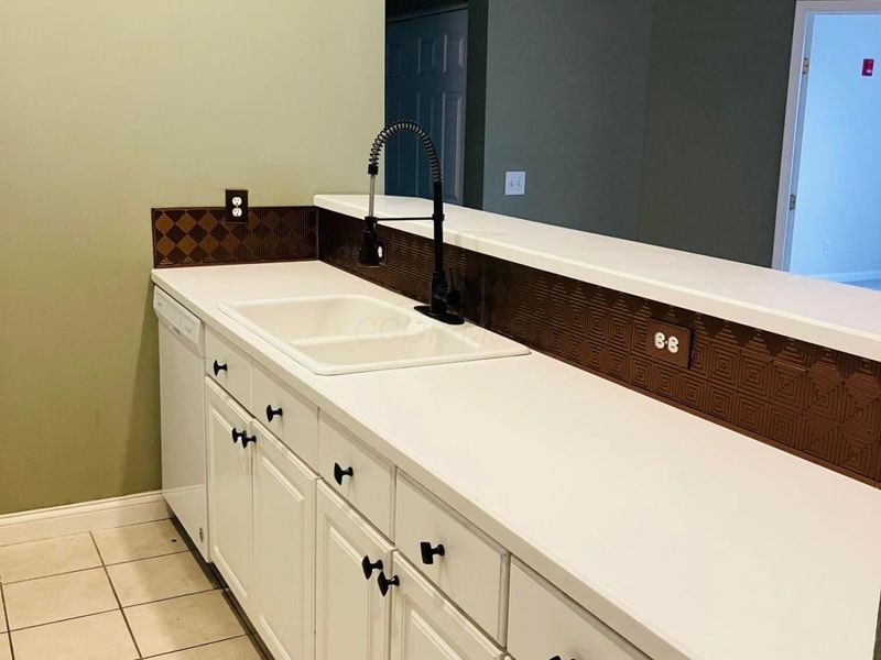 2245 Riverside Drive , Unit 403, Columbus, OH 43221 Photo 12