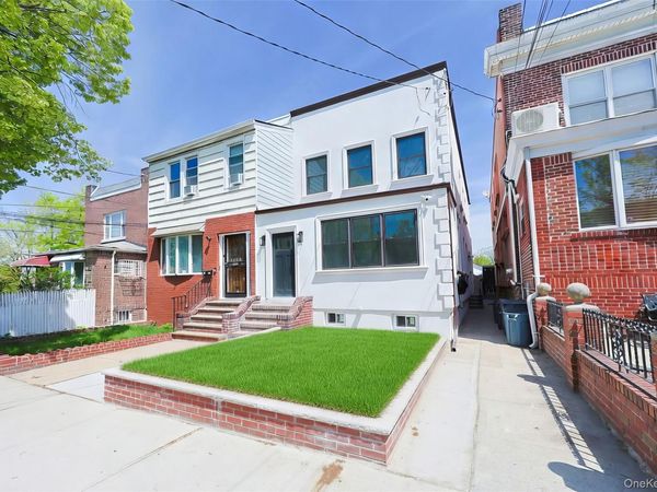 58-13 69th Place , Maspeth, NY 11378