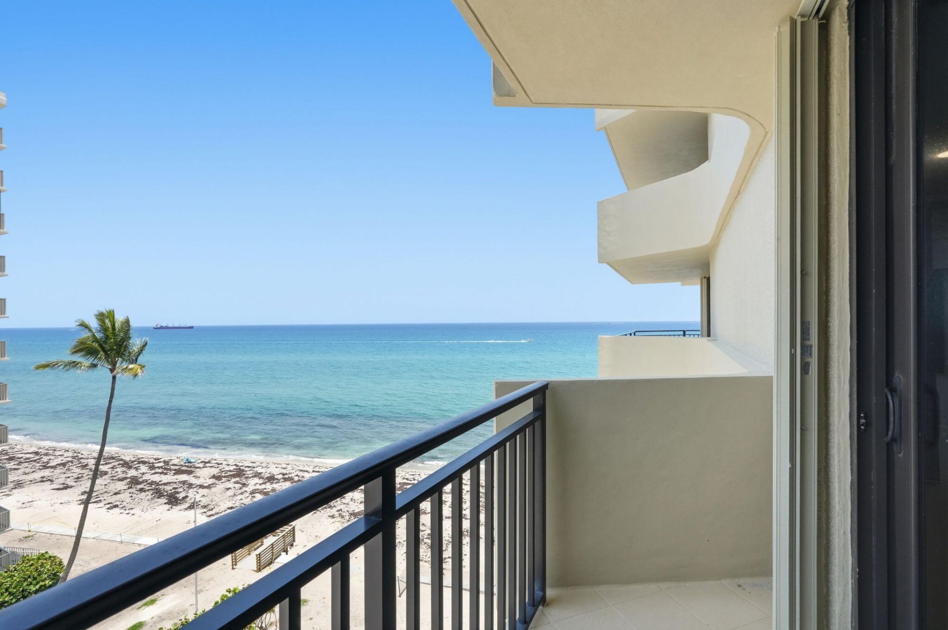 5460 N Ocean Drive, Unit 6a, Riviera Beach, FL 33404 Photo