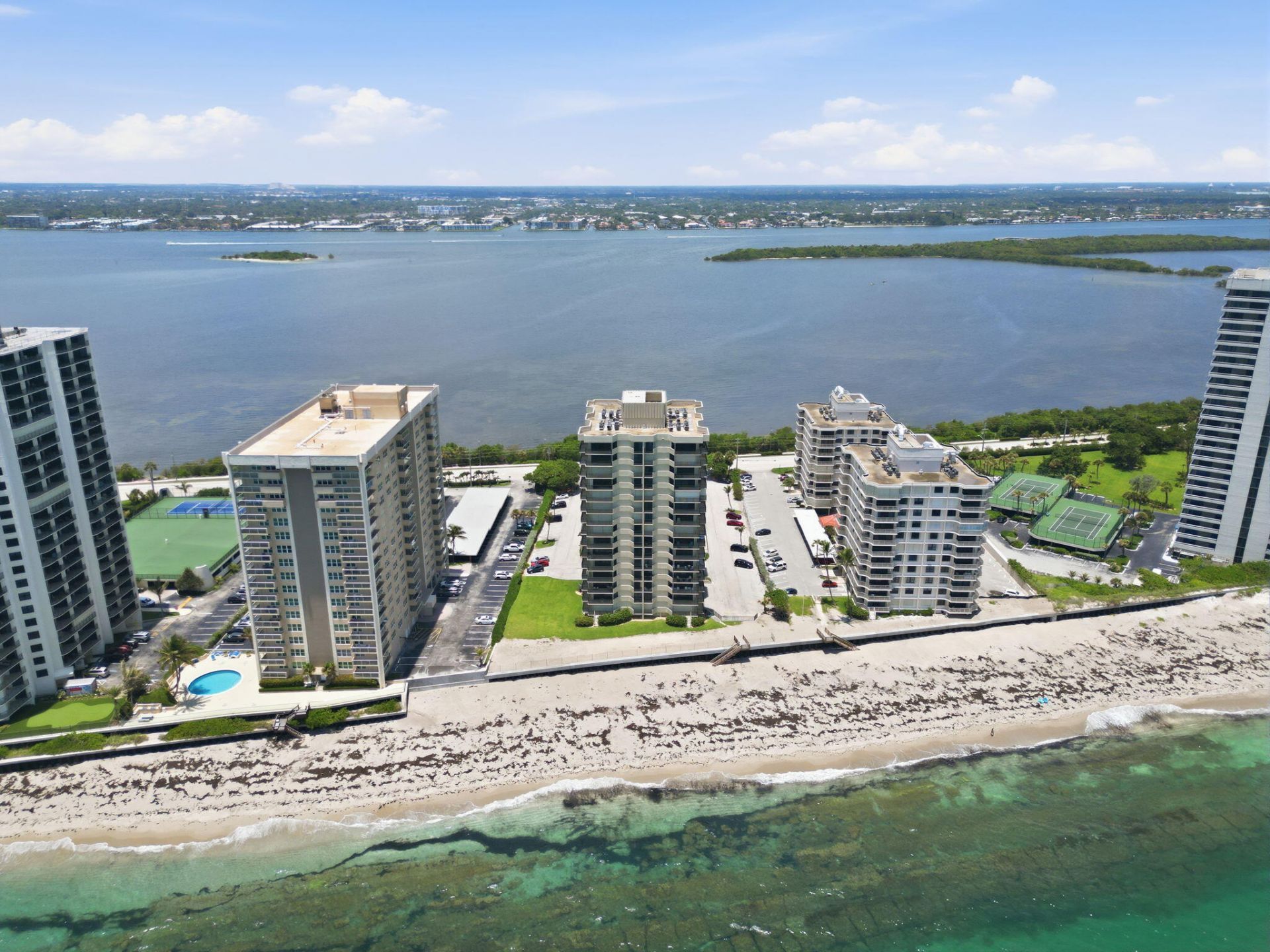 5460 N Ocean Drive, Unit 6a, Riviera Beach, FL 33404 Photo