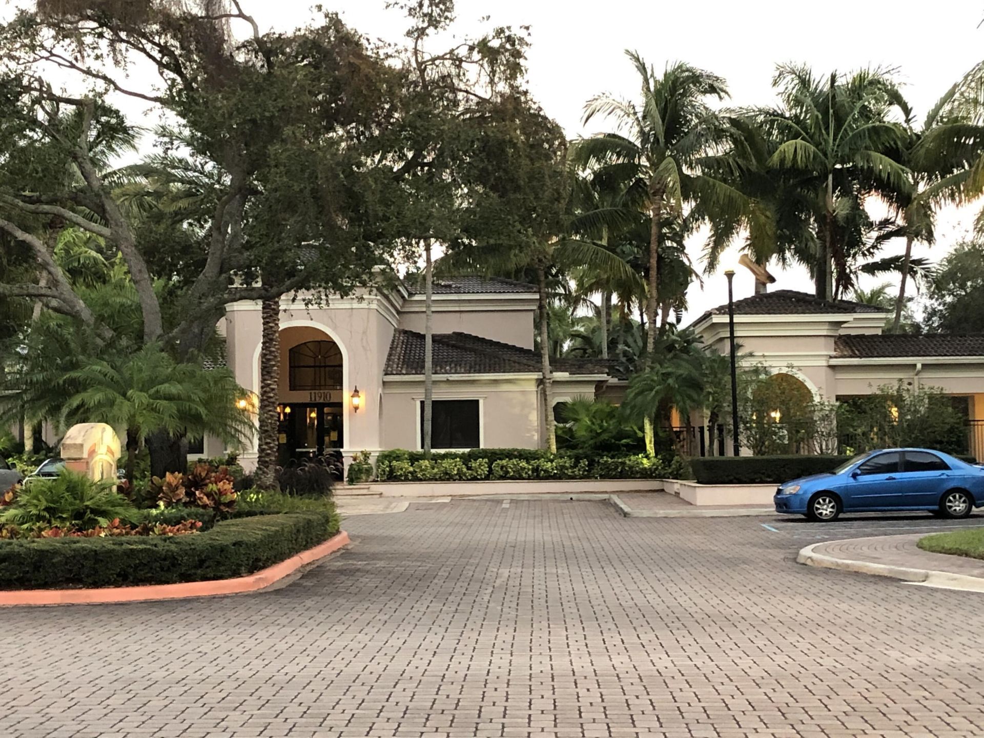 3023 Alcazar Place, Unit 305, Palm Beach Gardens, FL 33410 Photo