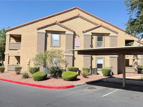 2300 E SILVERADO RANCH BL Boulevard , Unit 2090, Las Vegas, NV 89183
