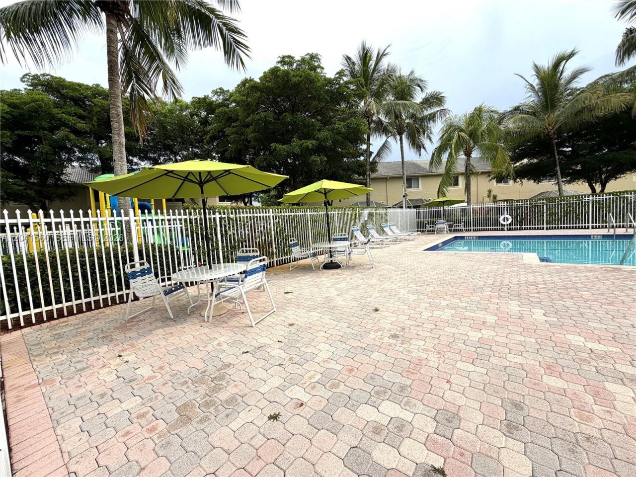2560 Cordoba Bnd, Unit 2560, Weston, FL 33327 Photo