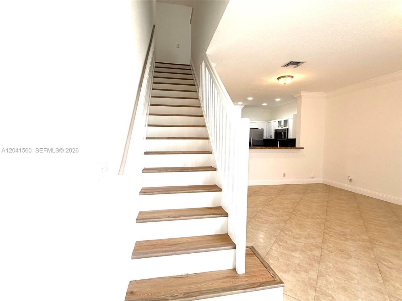 2560 Cordoba Bnd, Unit 2560, Weston, FL 33327 Photo