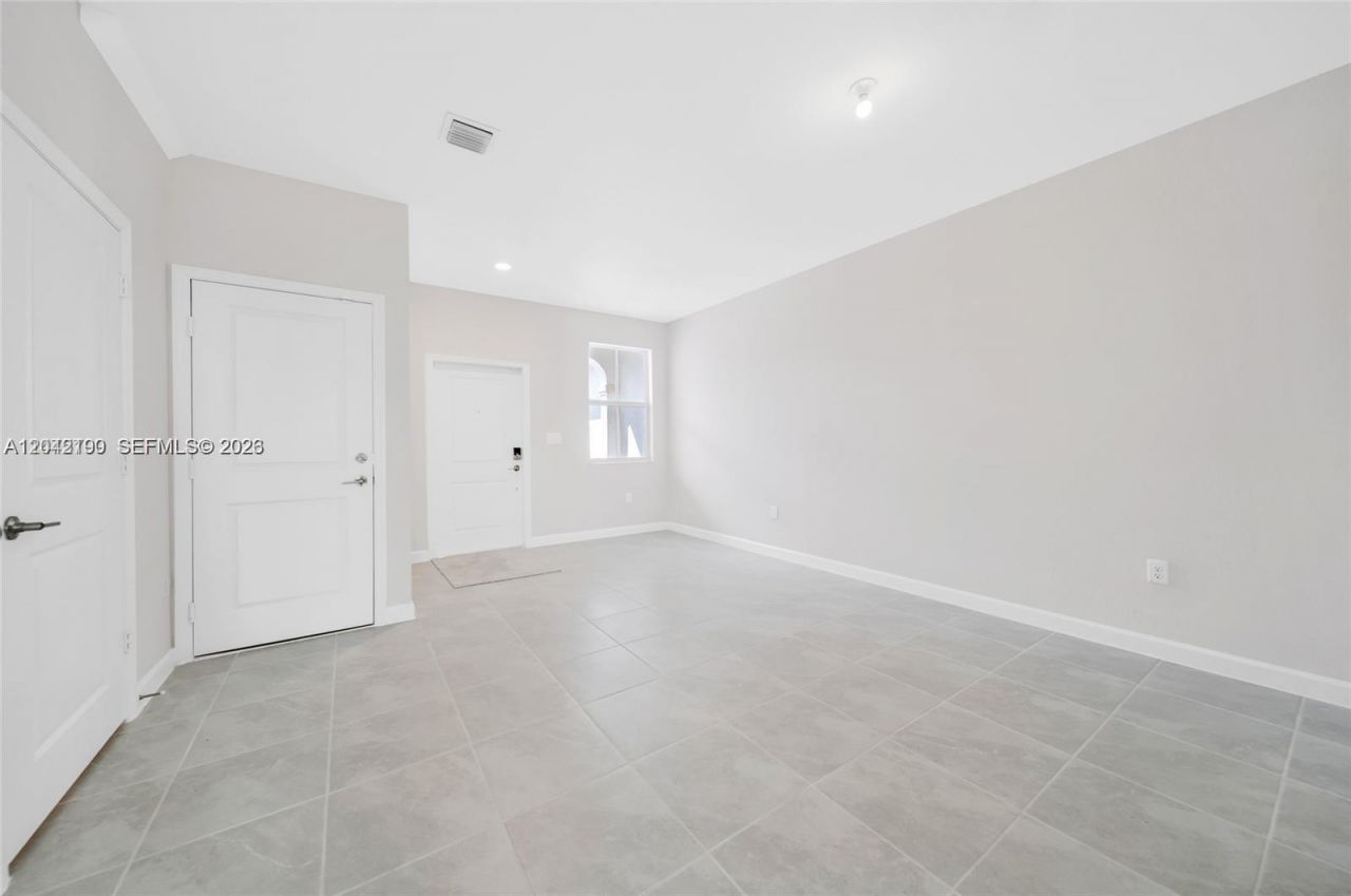 12532 NW 23rd Pl , Miami, FL 33167 Photo