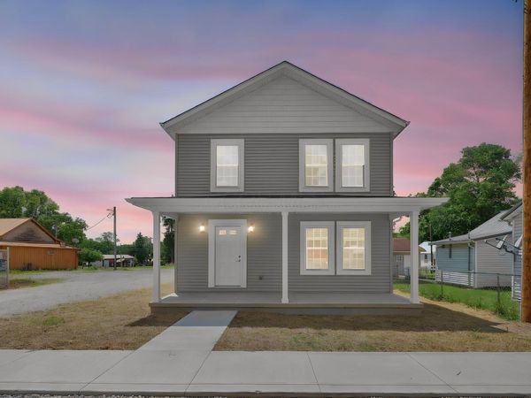 35 N Redding Street, Tarlton, OH 43156