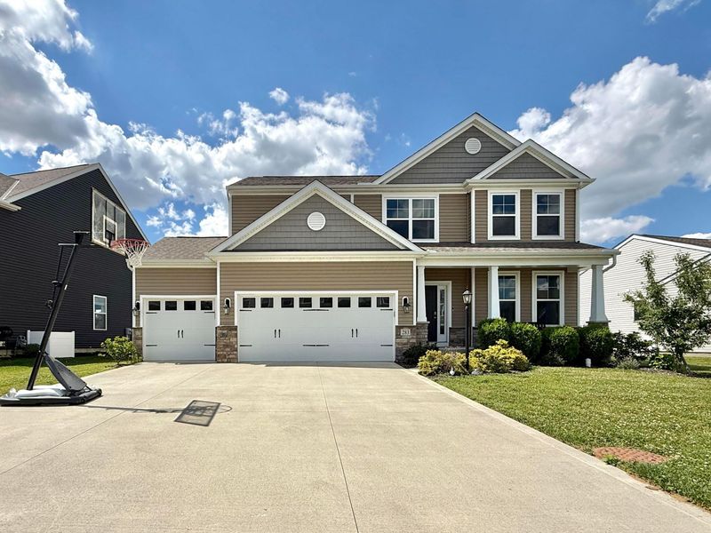 283 Mahogany Lane, Commercial Point, OH 43116 Photo 1