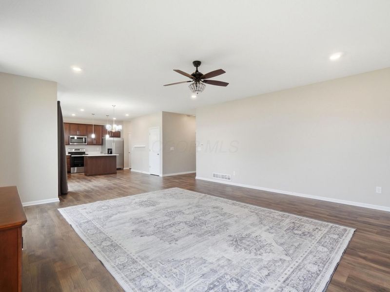 283 Mahogany Lane, Commercial Point, OH 43116 Photo 16