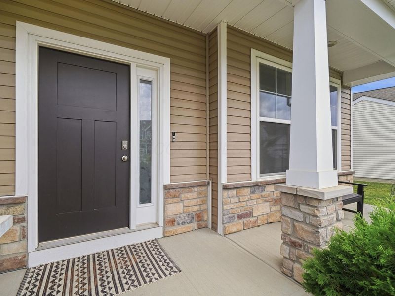 283 Mahogany Lane, Commercial Point, OH 43116 Photo 4