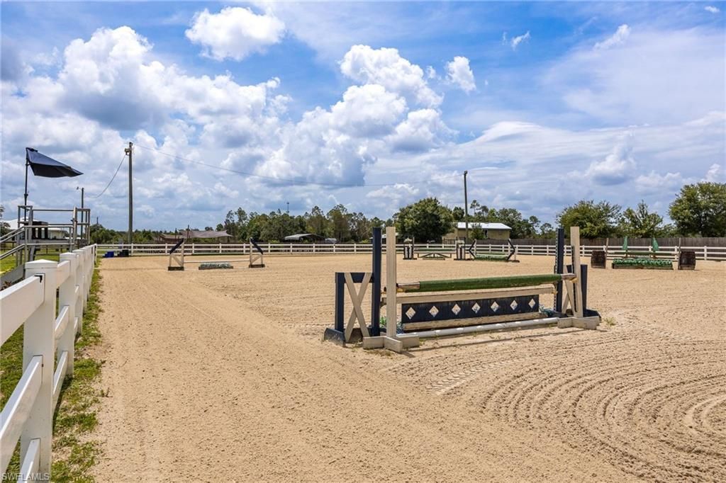 12090 Shawnee Rd , Fort Myers, FL 33913 Photo