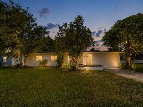 8 FLAMEVINE LANE, DEBARY, FL 32713
