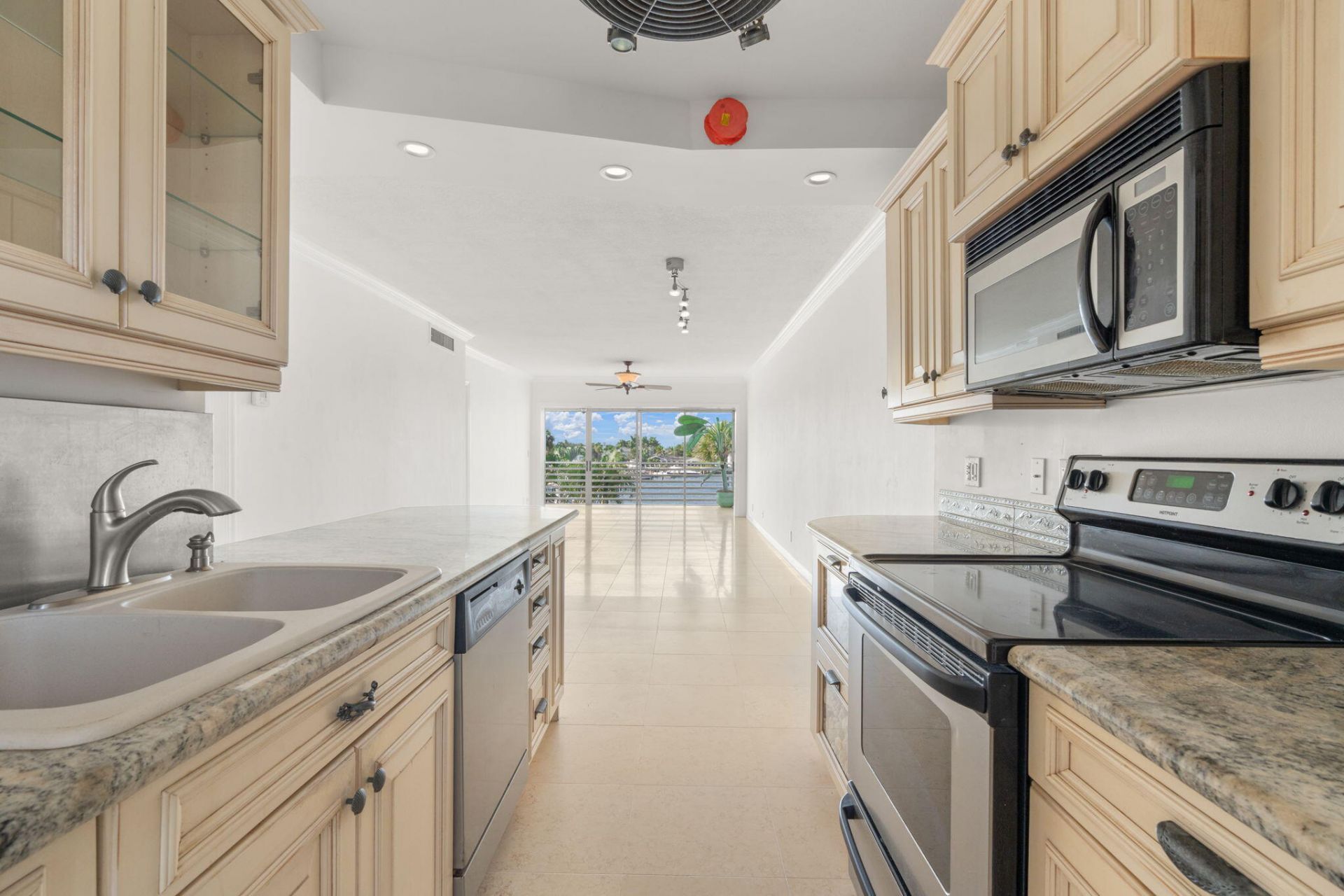 951 Spanish Circle, Unit 346, Delray Beach, FL 33483 Photo