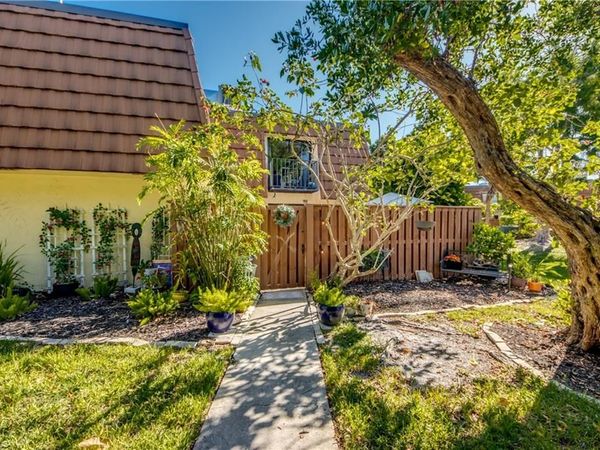 5213 Cedarbend DR , Unit 4, FORT MYERS, FL 33919