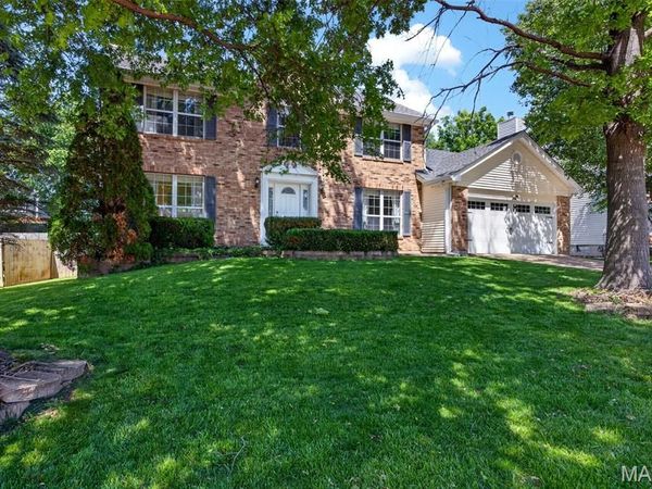 1132 Running Waters Drive , St Charles, MO 63304