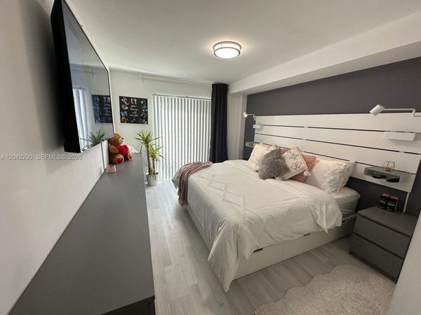 1029 NW 3rd St , Unit 304, Miami, FL 33128