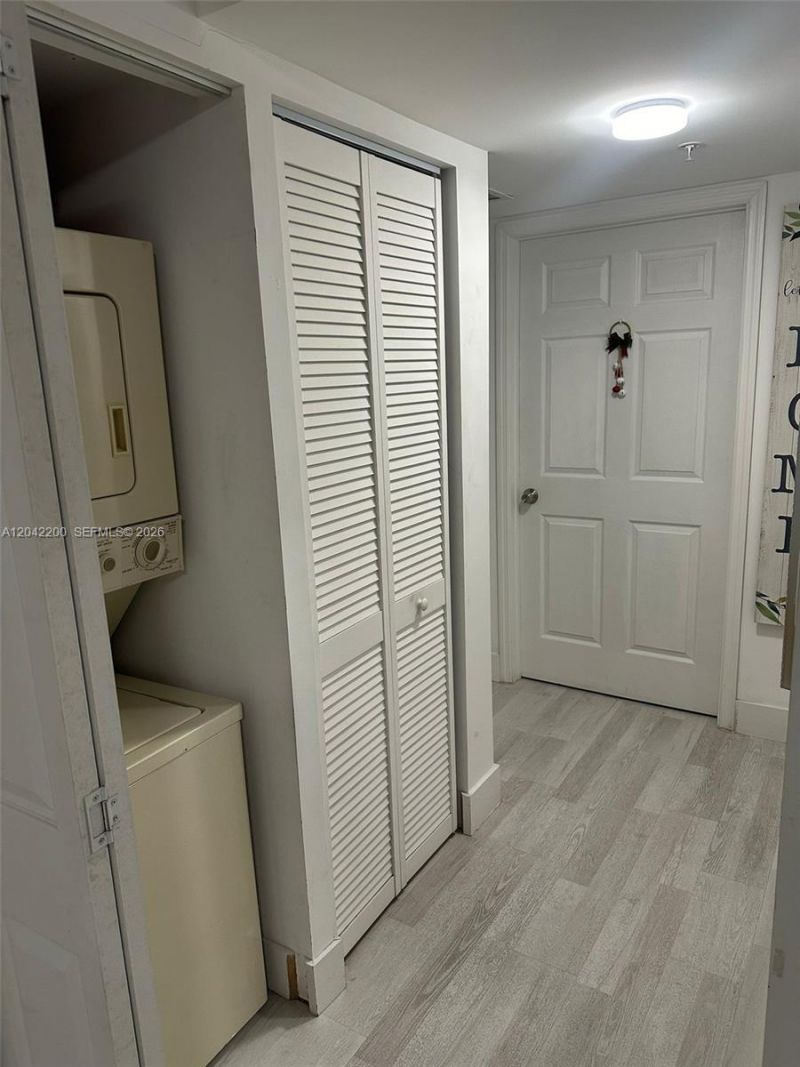 1029 NW 3rd St , Unit 304, Miami, FL 33128 Photo