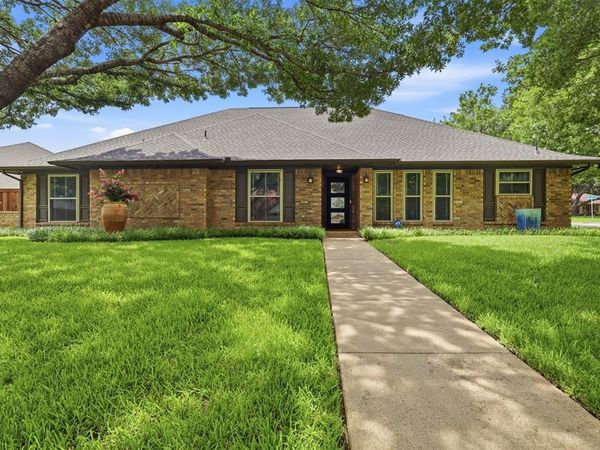 4217 Candlewind Lane, Fort Worth, TX 76133
