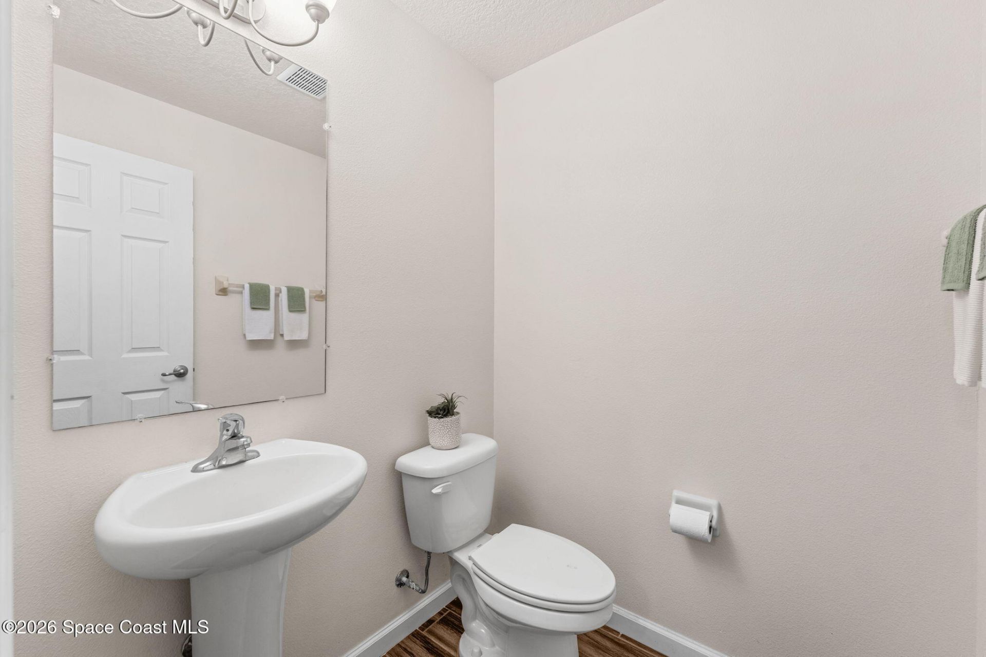 3001 J Cobber Court, Melbourne, FL 32904 Photo