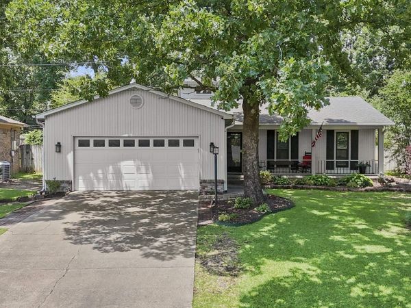 2213 E Maryland Avenue, Sherwood, AR 72120