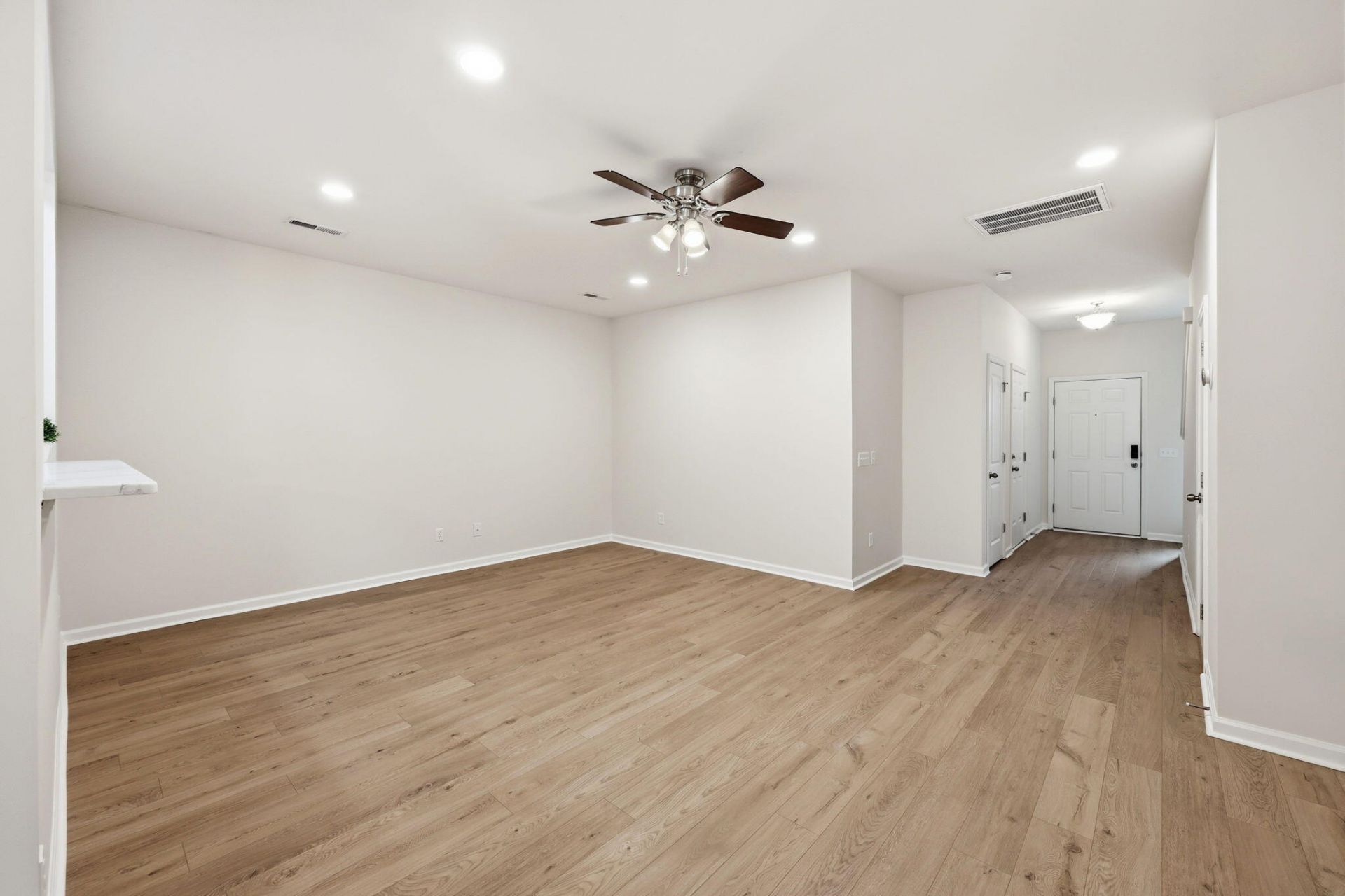 3318 Conservancy Lane Photo 11