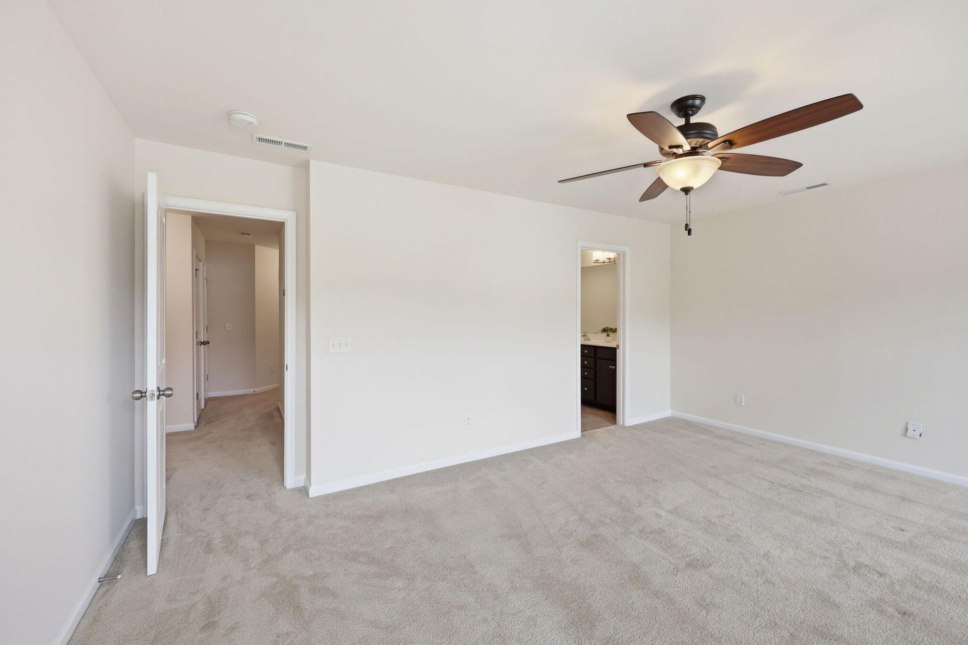 3318 Conservancy Lane Photo 23