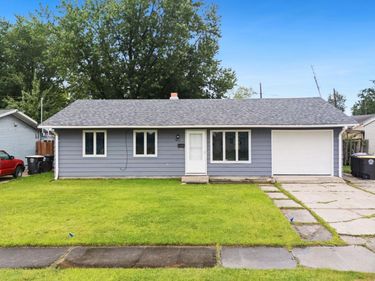 6015 Landsdowne Drive, Fort Wayne, IN 46816