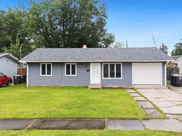 6015 Landsdowne Drive, Fort Wayne, IN 46816