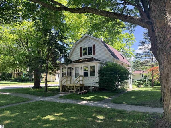 524 Kinney N, Mt Pleasant, MI 48858