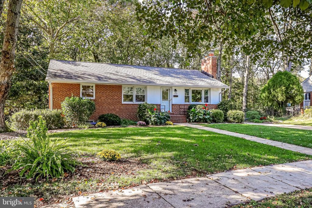 1108 Archer Court , Alexandria, VA 22312 Main Photo