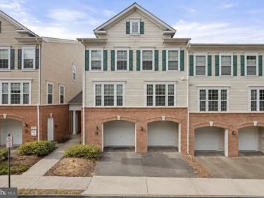 7049 HUNTLEY RUN PLACE, Unit 116, ALEXANDRIA, VA 22306