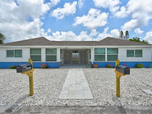 18015 1ST STREET E, REDINGTON SHORES, FL 33708