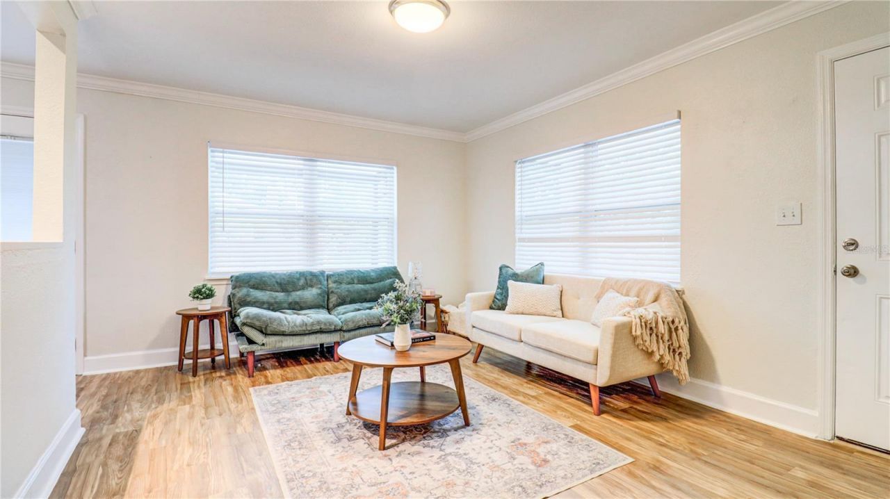 8110 Diagonal Road N, Saint Petersburg, FL 33702 Photo