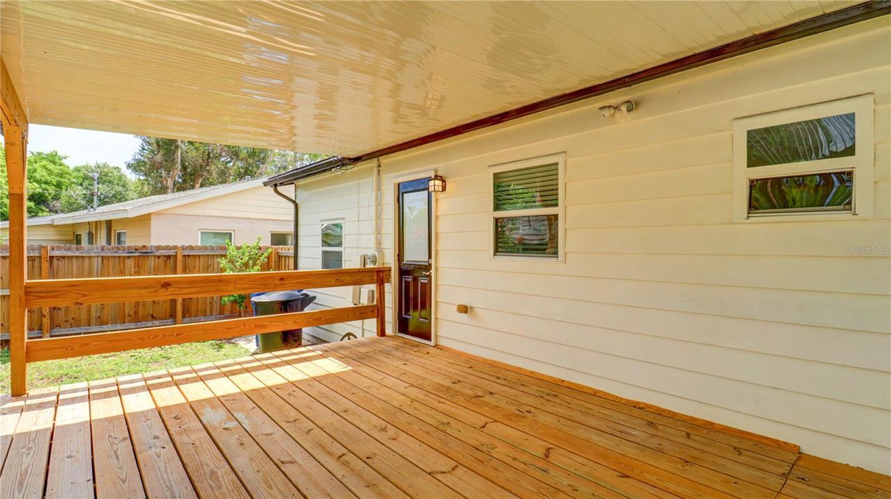 8110 Diagonal Road N, Saint Petersburg, FL 33702 Photo