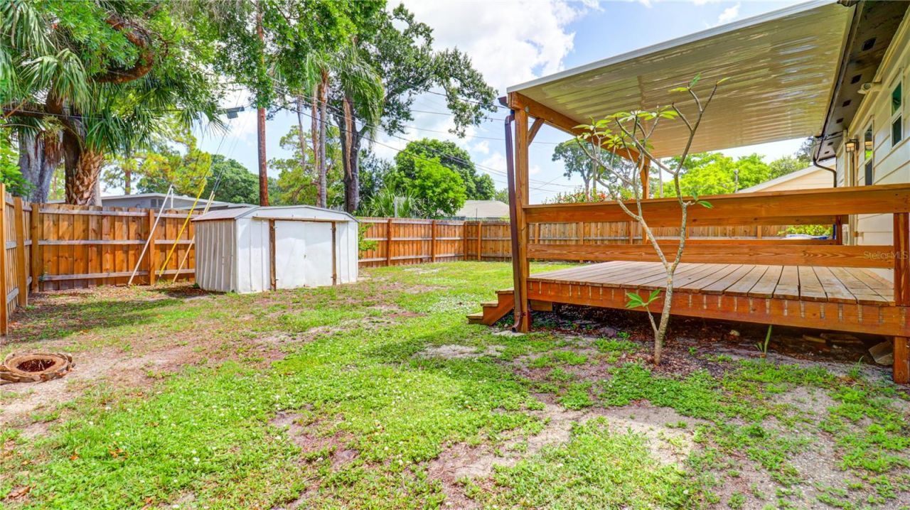 8110 Diagonal Road N, Saint Petersburg, FL 33702 Photo