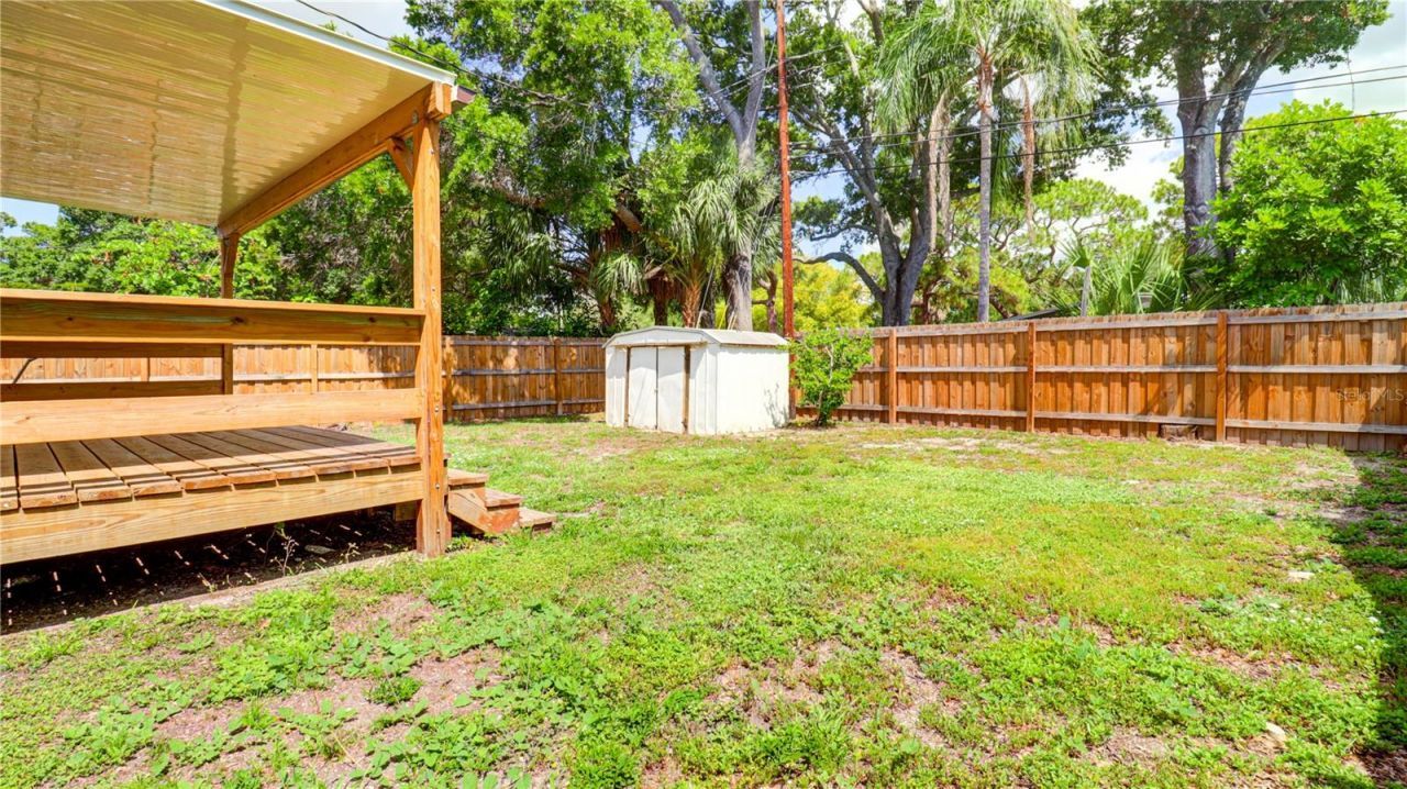 8110 Diagonal Road N, Saint Petersburg, FL 33702 Photo
