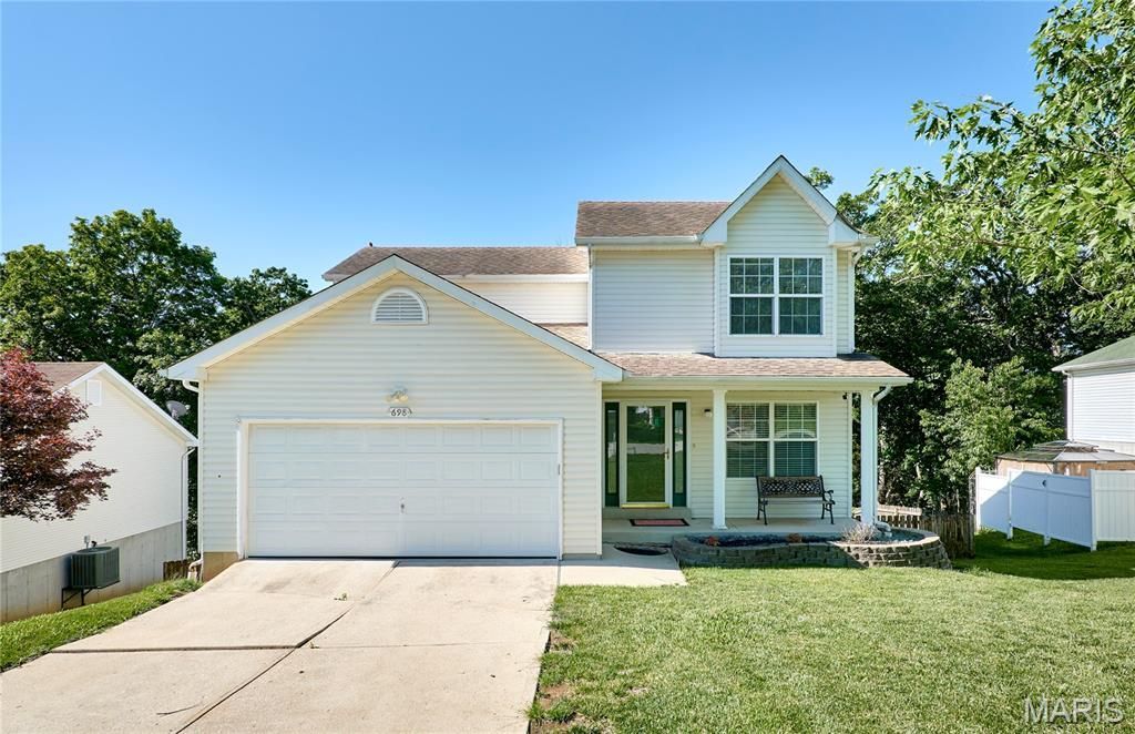 698 Walnut Ridge , Fenton, MO 63026 Main Photo
