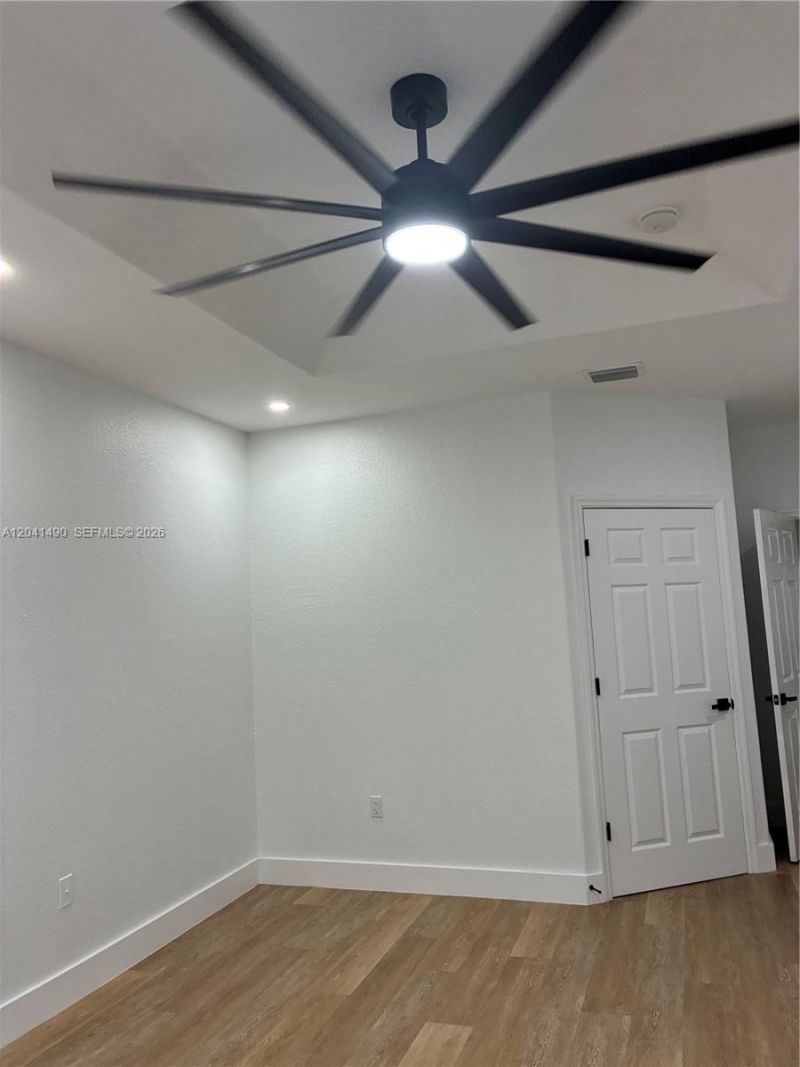 211 SW 15th Ter, Homestead, FL 33030 Photo