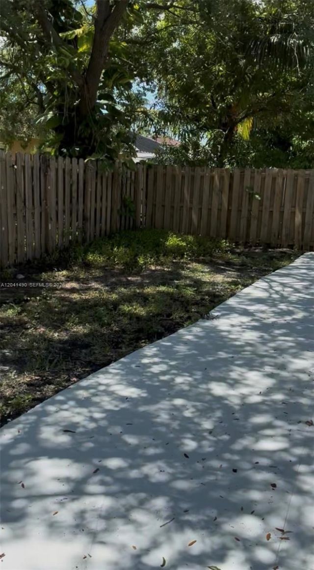 211 SW 15th Ter, Homestead, FL 33030 Photo